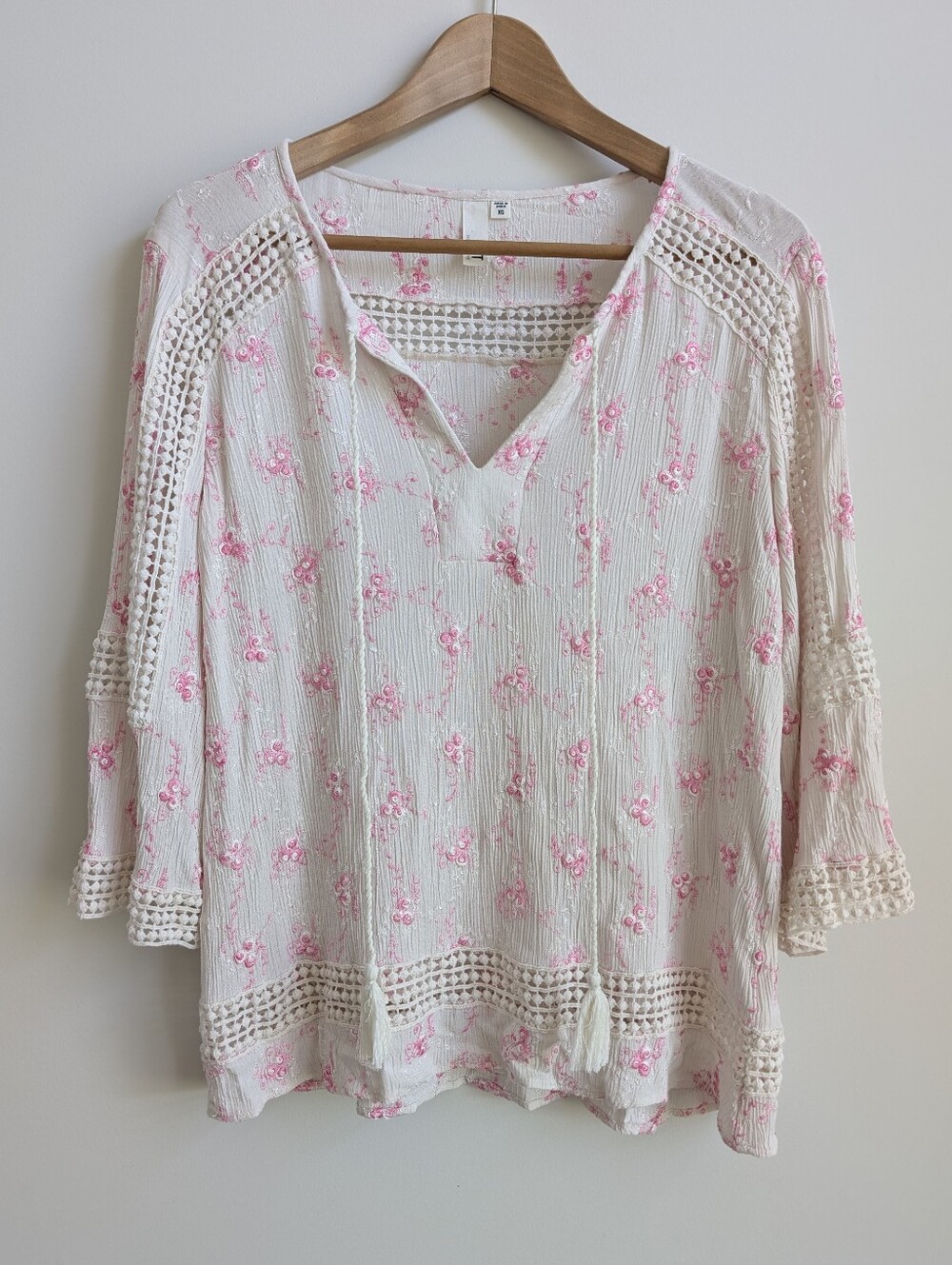 Kut From The Kloth Heavy Embroidered Crinkled With Blouse Top Pink Embroidery XS